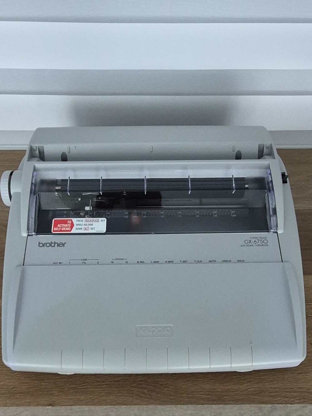 Brother GX-6750 Electronic Typewriter